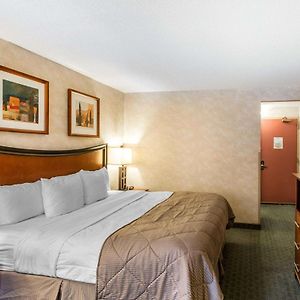 Quality Inn And Conference Center Greeley Downtown